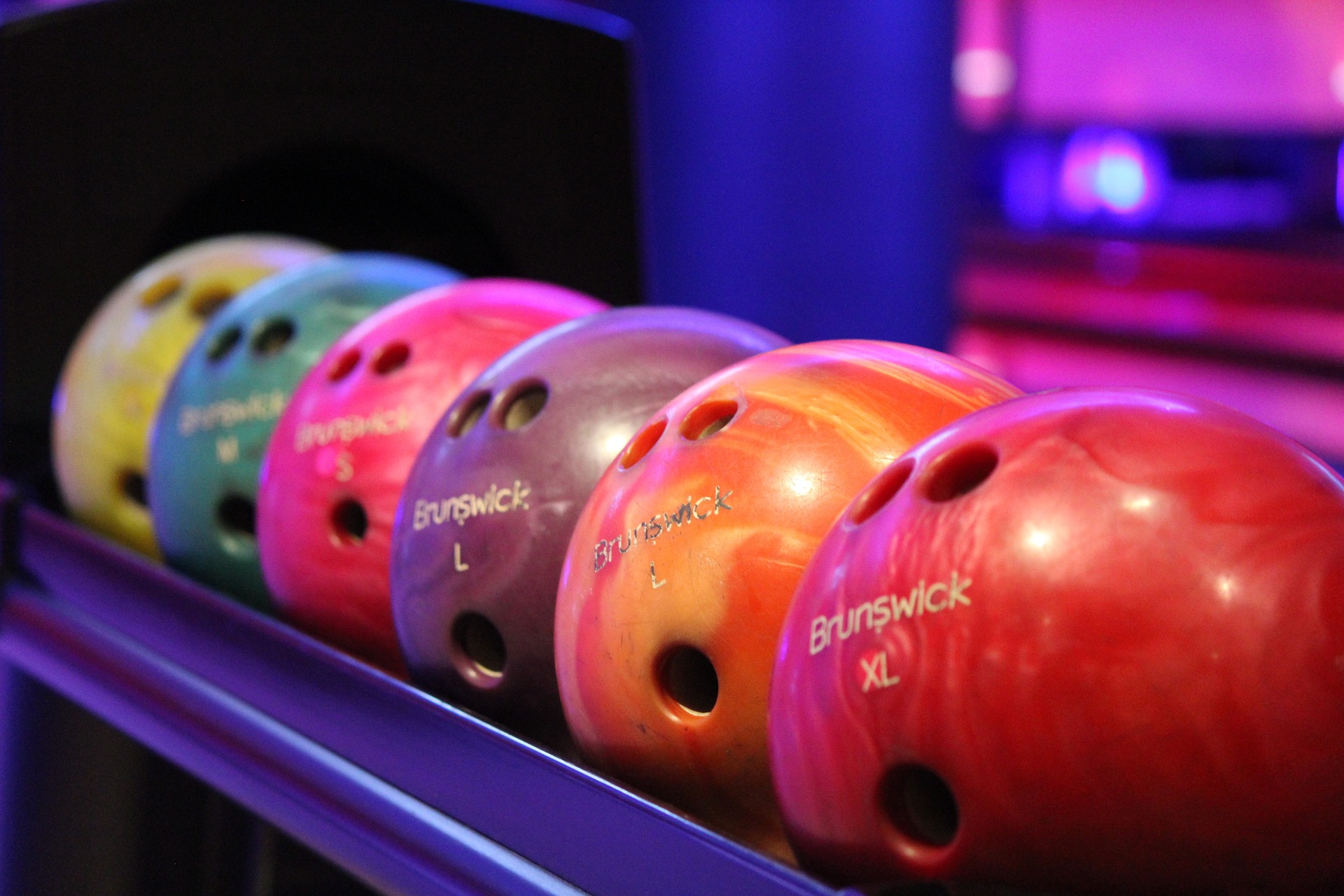 bowling-6655889_1920